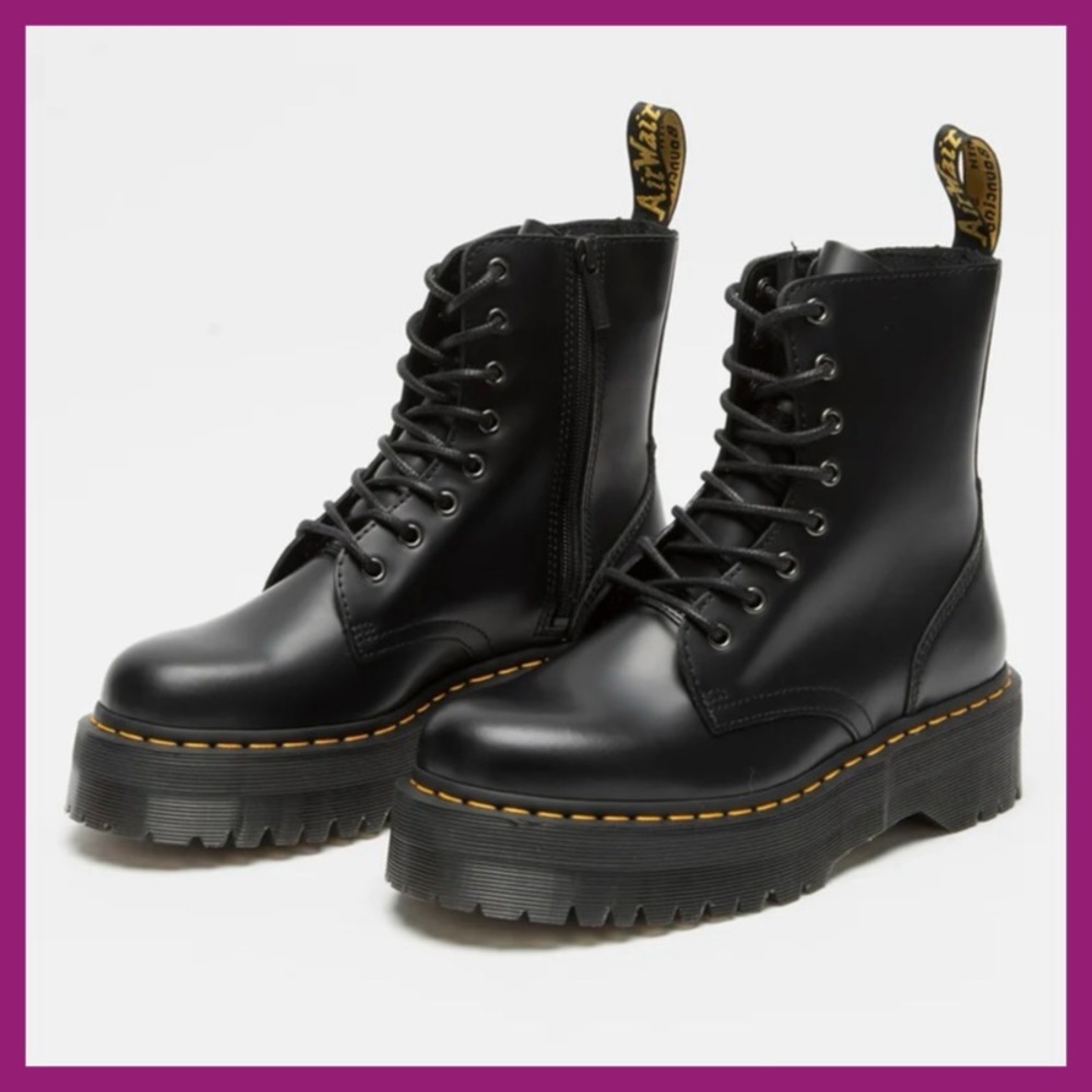 NWOT Dr Martens platform Jadon Boots, unisex 🪩👑💕